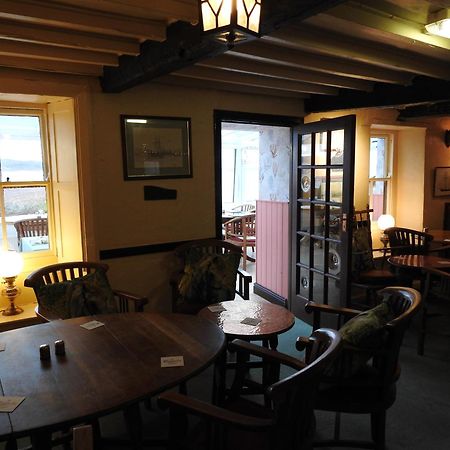 The Bay Horse Hotel And Restaurant Ълвърстън Екстериор снимка